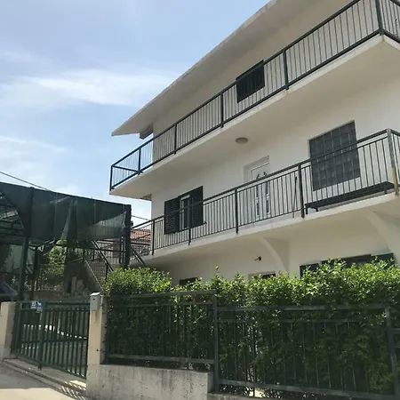 Апартаменти Vlatka